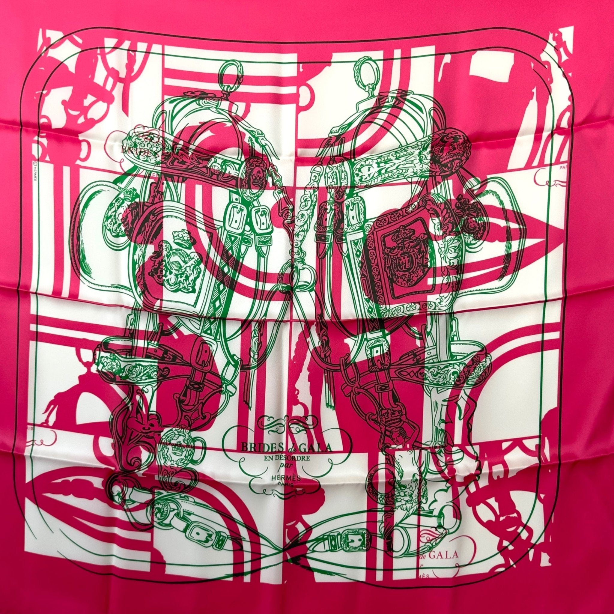 Brides de Gala en désordre - FOULARD HERMES 70 CM - Carré Society