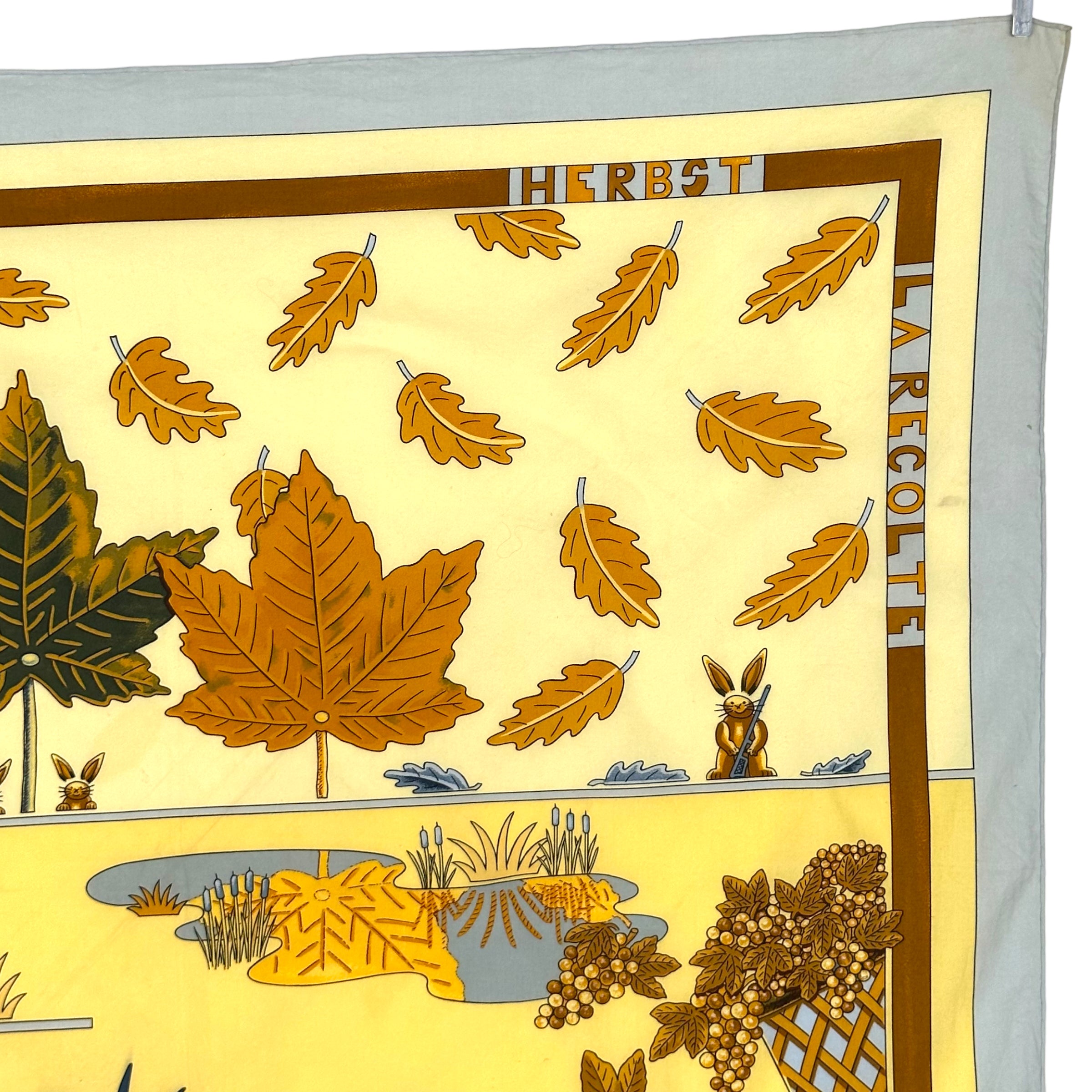 automne-foulard-hermes-coin-droit