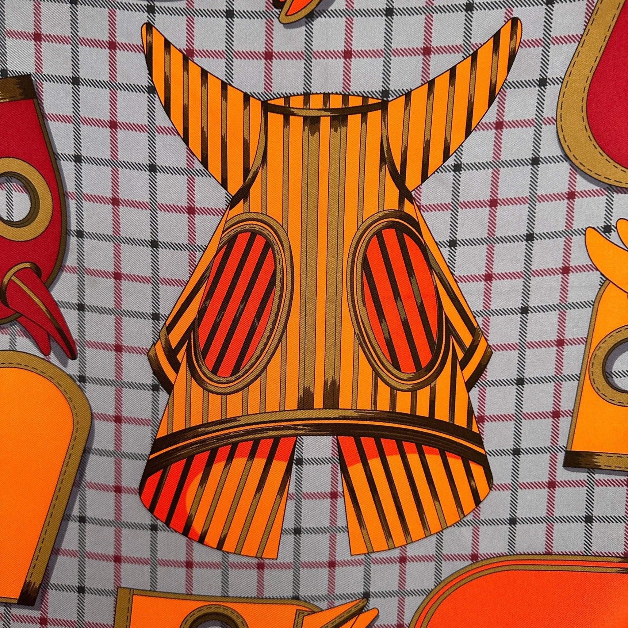 Camails - FOULARD HERMES 90CM - Carré Society