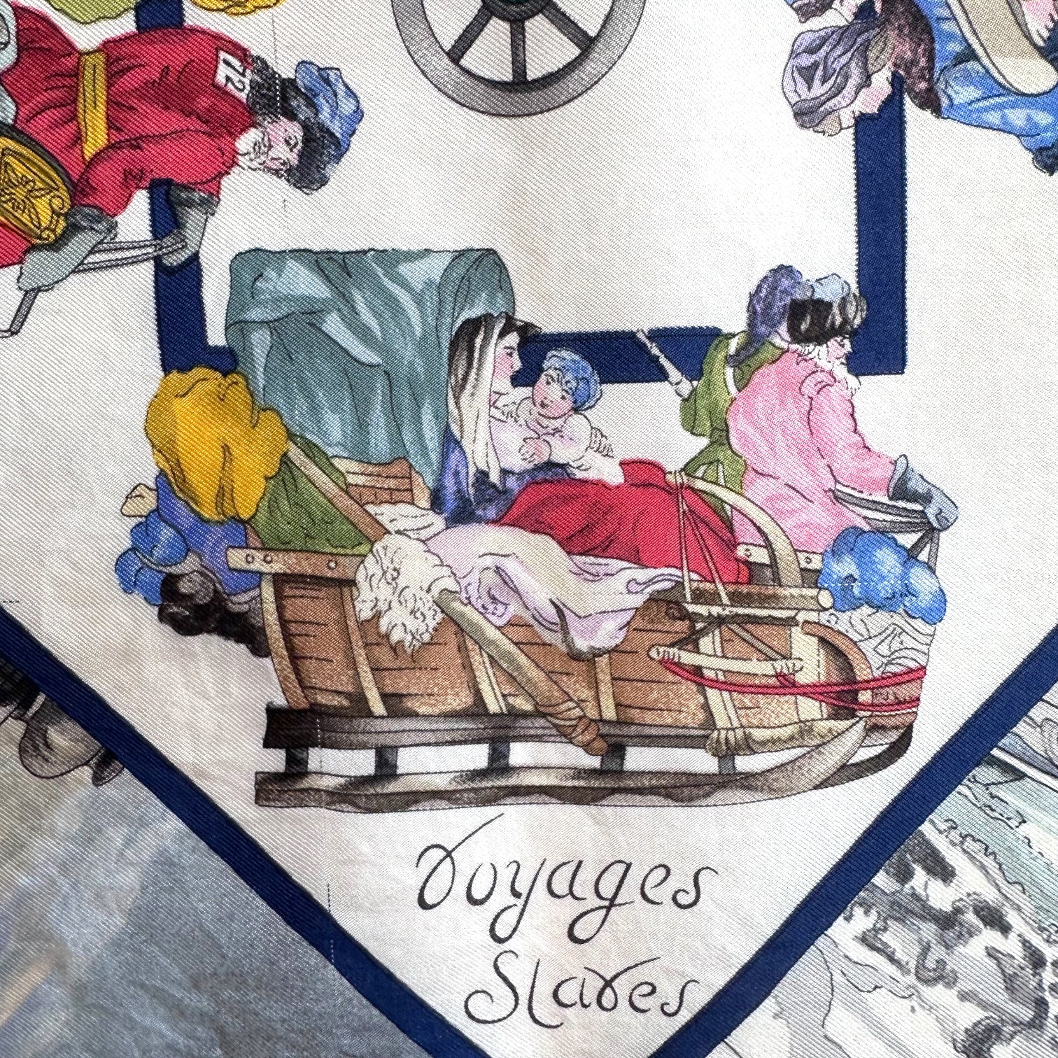 SLAVES TRAVELS CARRE HERMES 90 